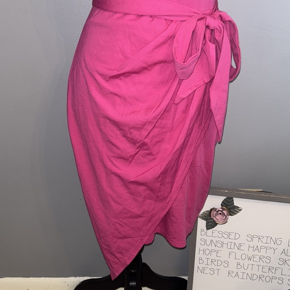 Pretty Garden One-shoulder Dress - Picture 5 of 8